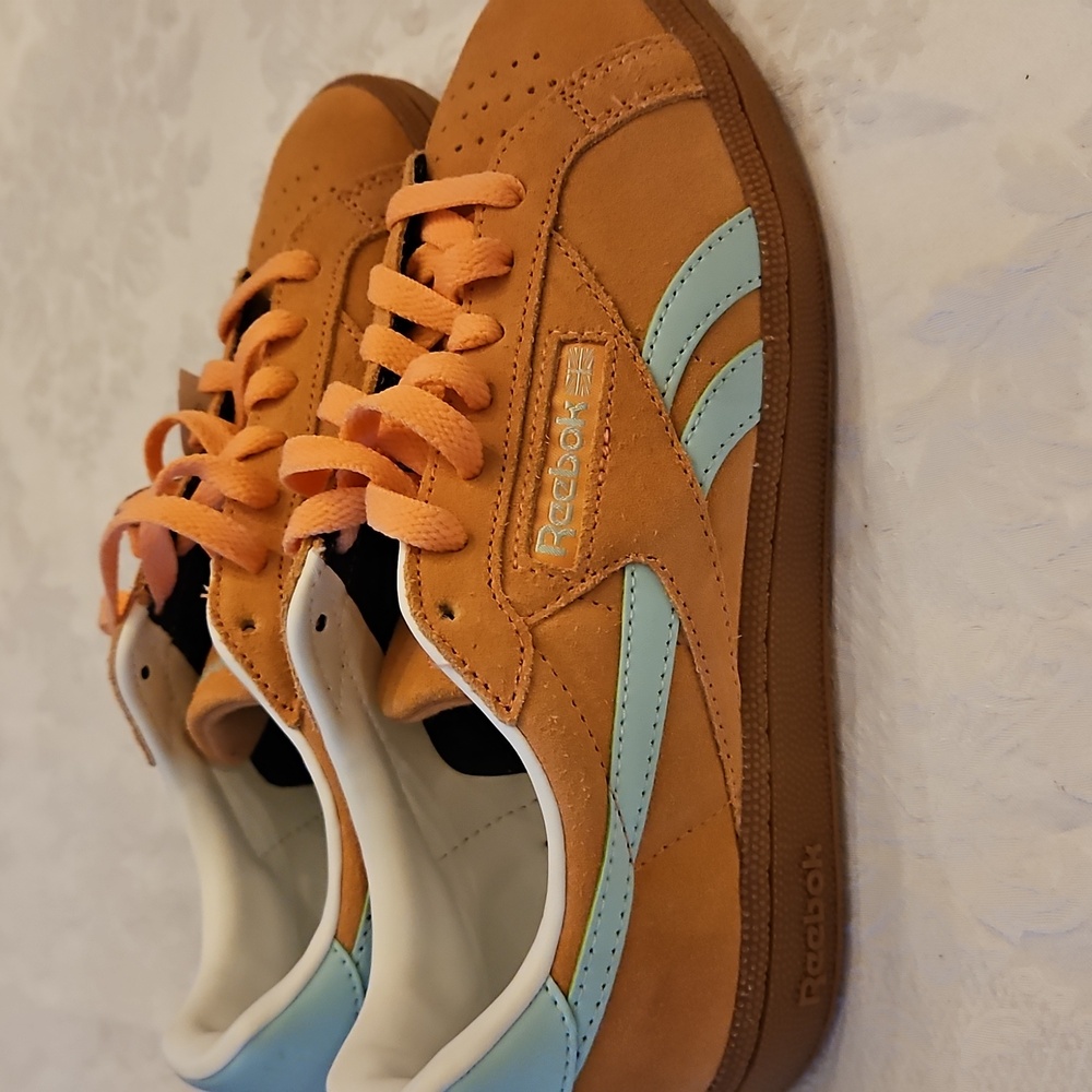 Reebok Club C Grounds. Sun kissed/Aqua/Gum.  Women's 7.5